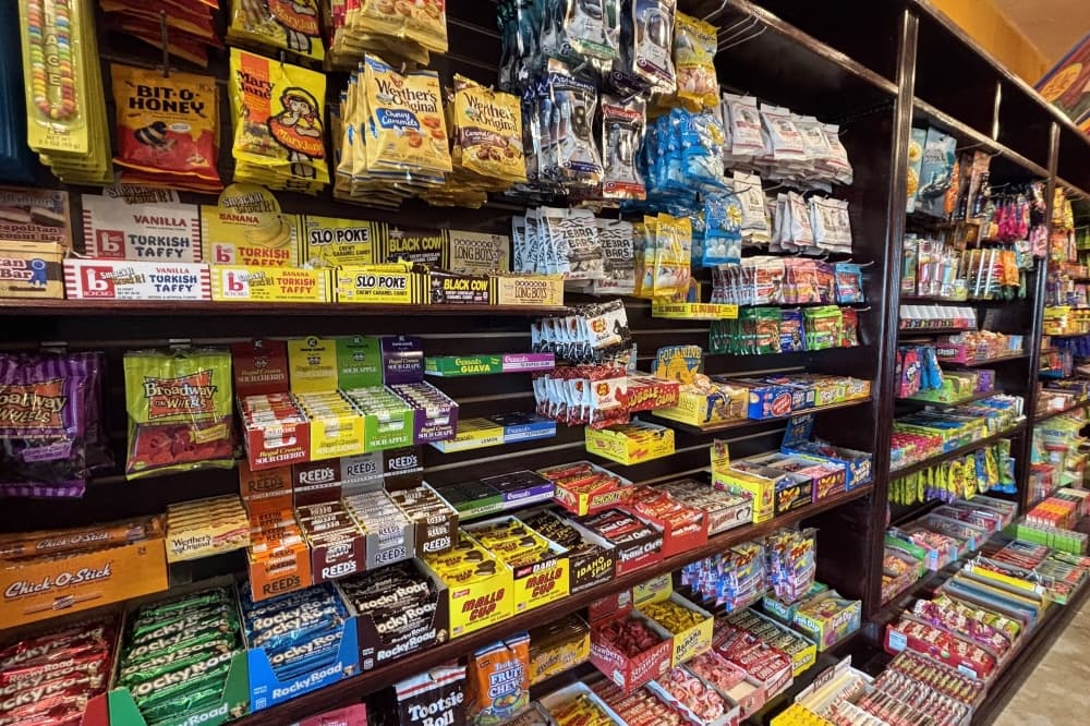Big Top Candy Shop announces second location in Hyde Park