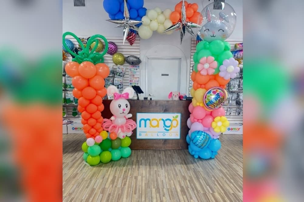 Mango Balloon offers balloon supplies in Frisco