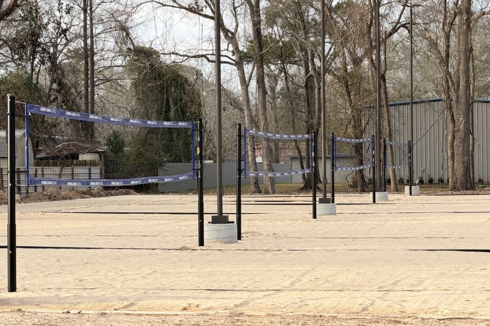 Kingwood Revolution Volleyball Club expands Porter training facility with 4 new sand courts