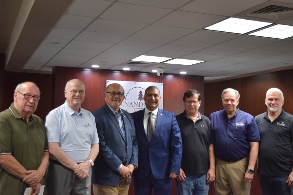 Shenandoah names new city administrator in 5-0 vote