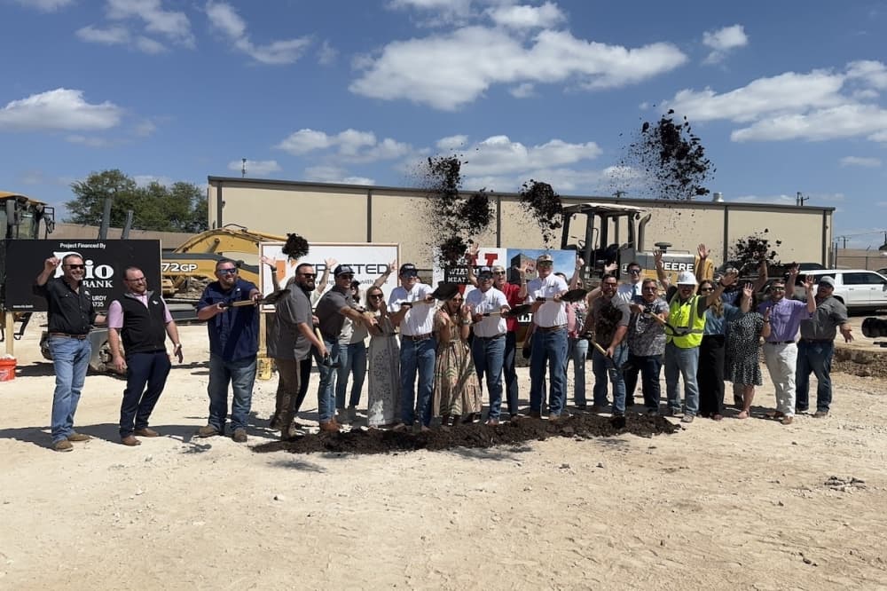 Locally-owned boutique meat market to open off US 281 in fall