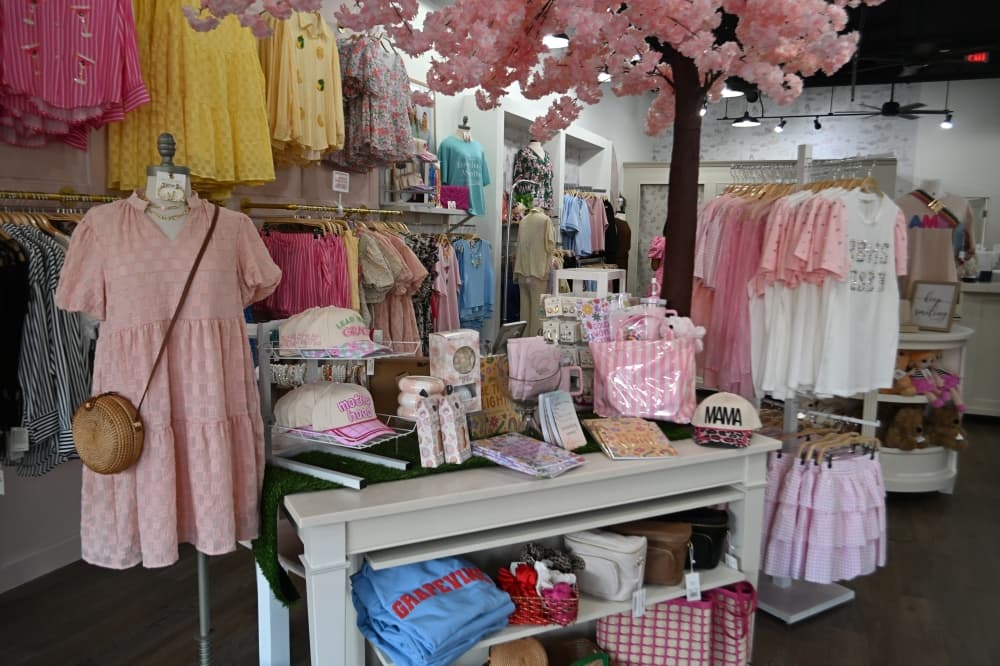 Grace+Emma opens boutique on Grapevine’s Main Street
