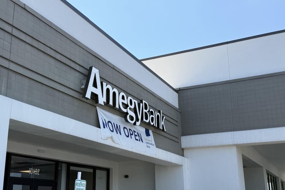 Texas-based Amegy Bank relocates branch across North San Antonio