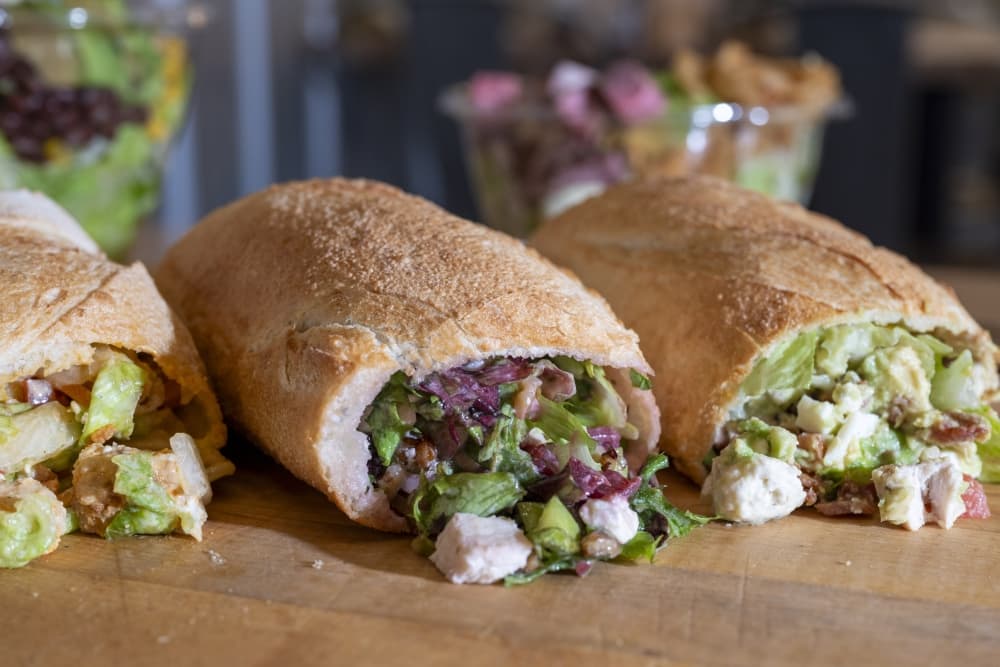 Bread Zeppelin to bring signature salads-in-baguettes concept to Allen