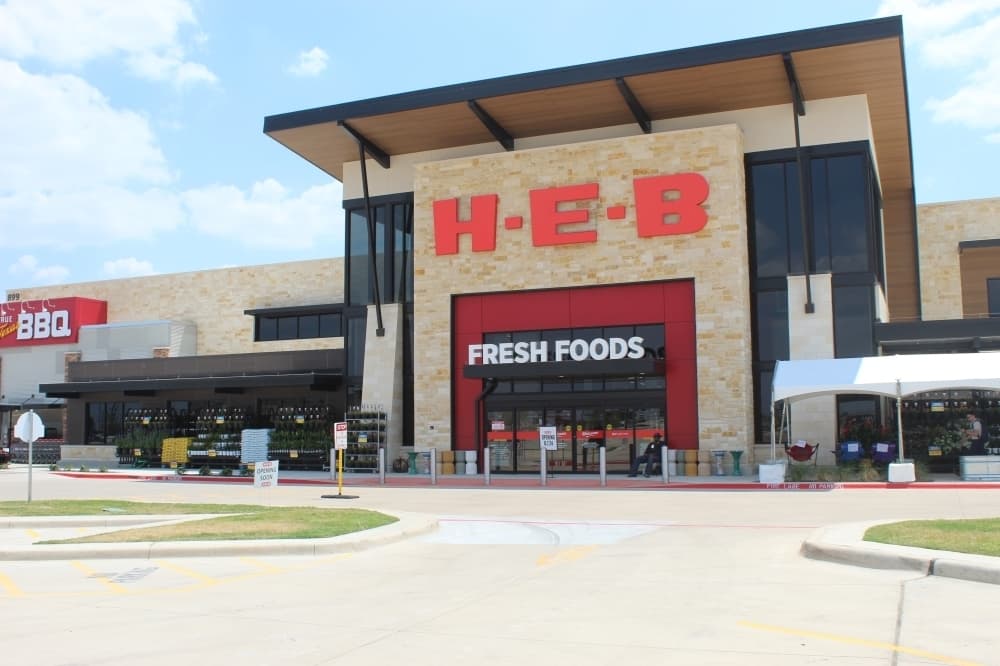 H-E-B gives updates on two new Denton locations