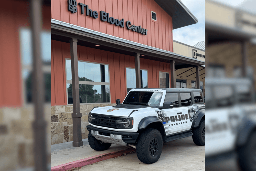 gulf coast blood building exterior
