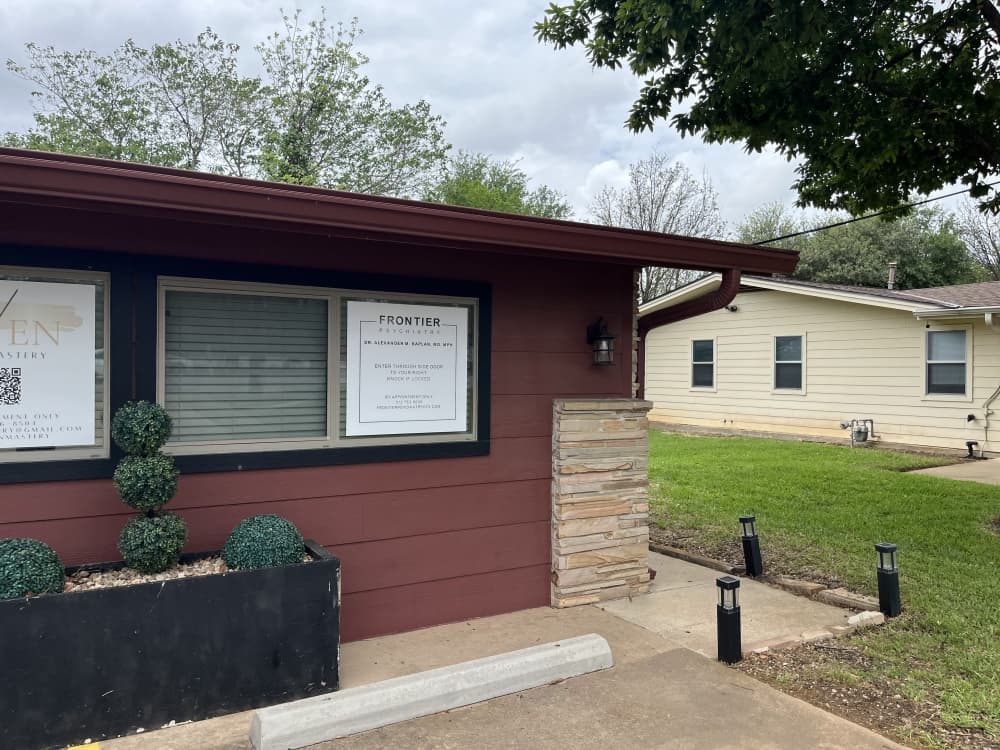 Frontier Psychiatry offers therapy, medication management in Georgetown