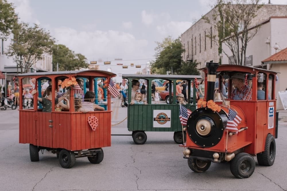 Red Poppy Festival and Eeyore’s Birthday Party: 7 events in the Austin area April 24-26