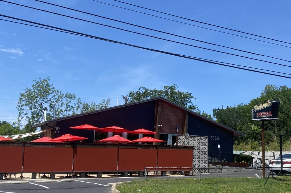 Pedroso's Pizza expands with new location on Airport Boulevard