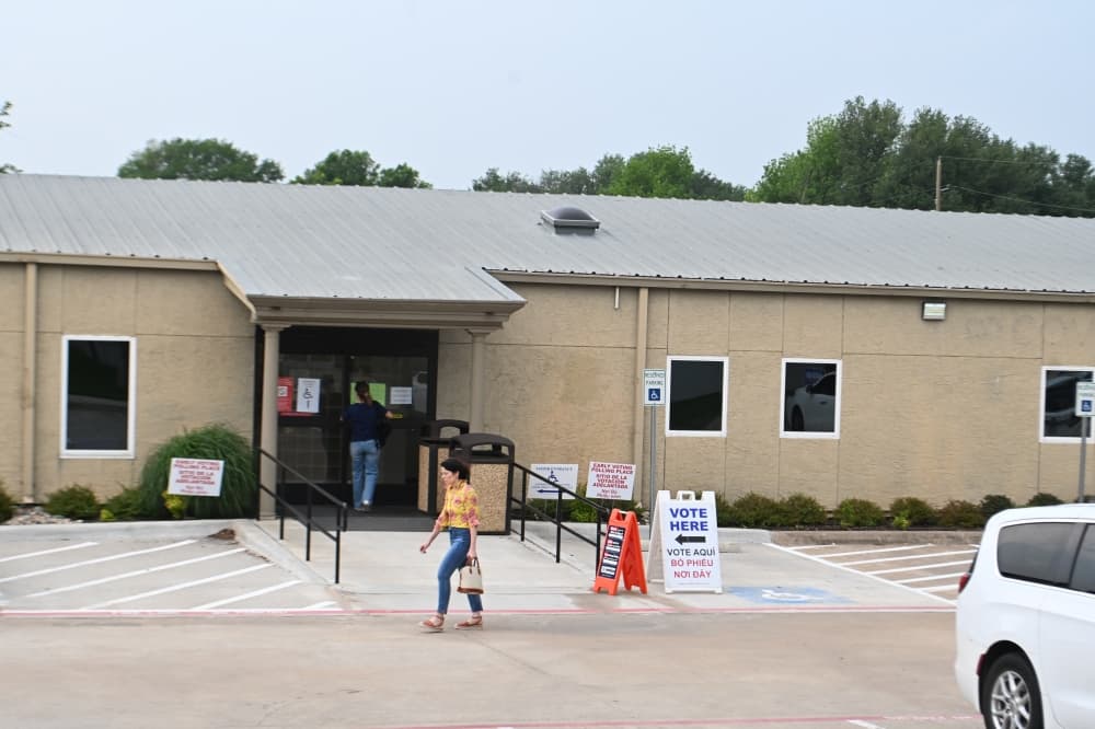 UPDATED: White, Sheguit, Brown take seats on Grapevine-Colleyville ISD board of trustees
