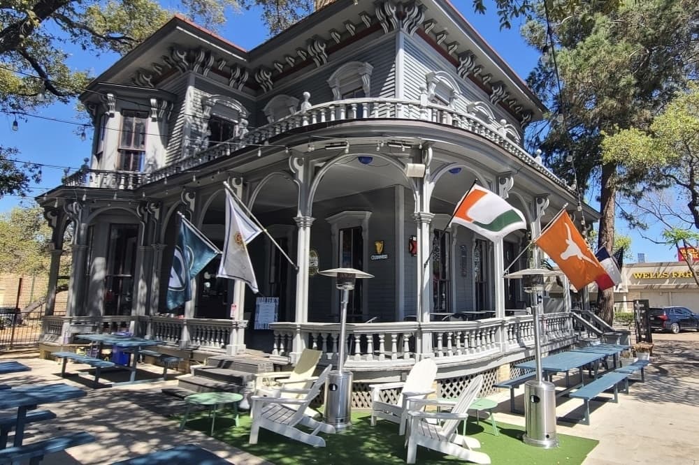 South Congress Hotel and a sports bar: check out 6 local business updates in South Austin