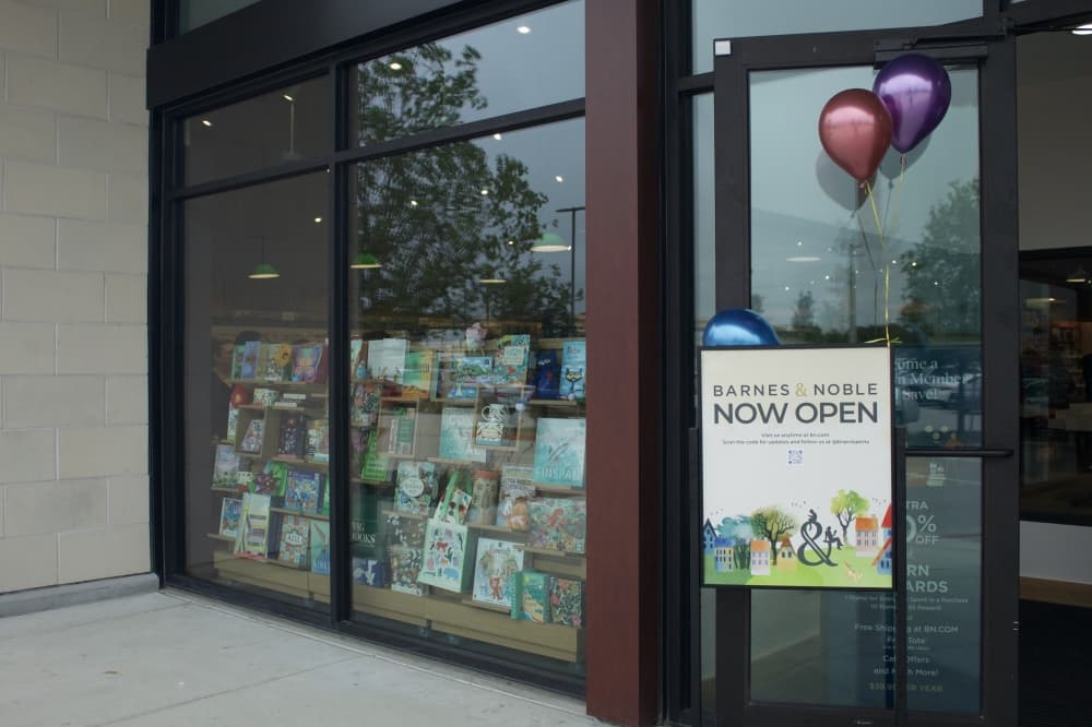 Barnes & Noble now offering books, more in Prosper