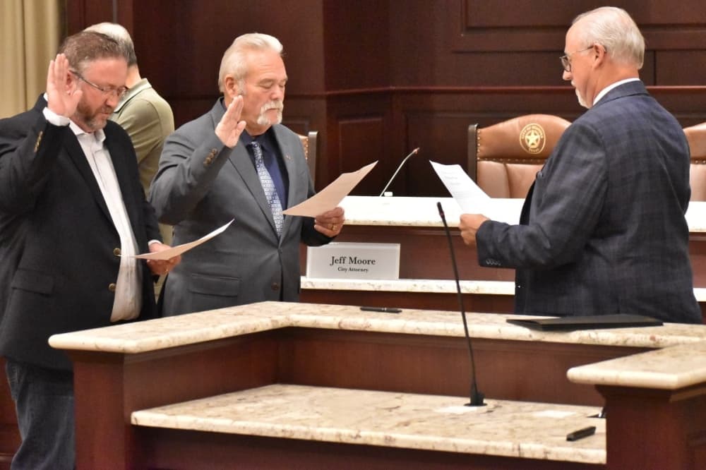 New Roanoke City Council members join dais at May 12 meeting