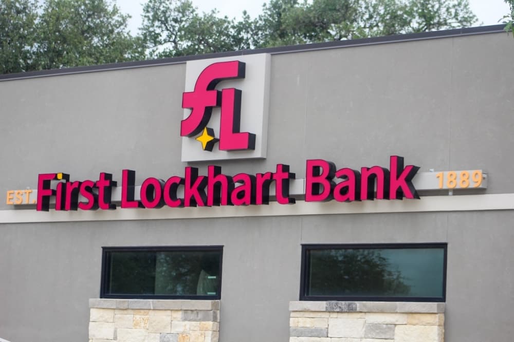 First Lockhart Bank opens New Braunfels location