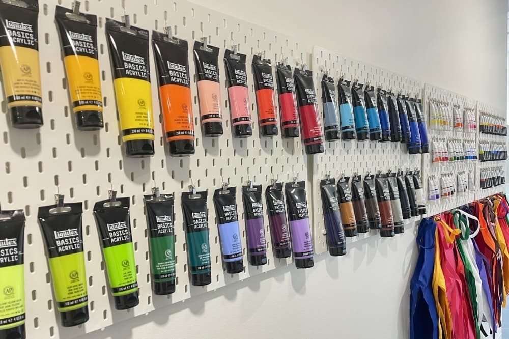 Jennellepee Art School brings drawing and painting classes to Sugar Land
