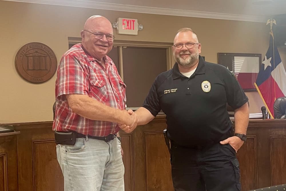 Roman Forest City Council appoints former council member to his old position