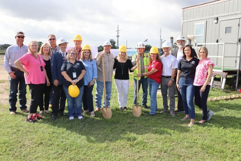 Montgomery County Precinct 1 breaks ground on new community center