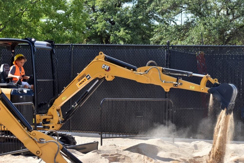 Dig World offers family-friendly adventure park at Grapevine Mills