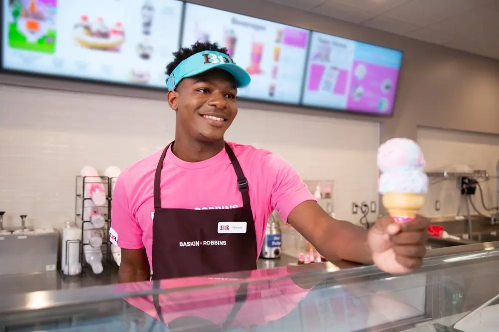 Baskin-Robbins opens new location in Colleyville