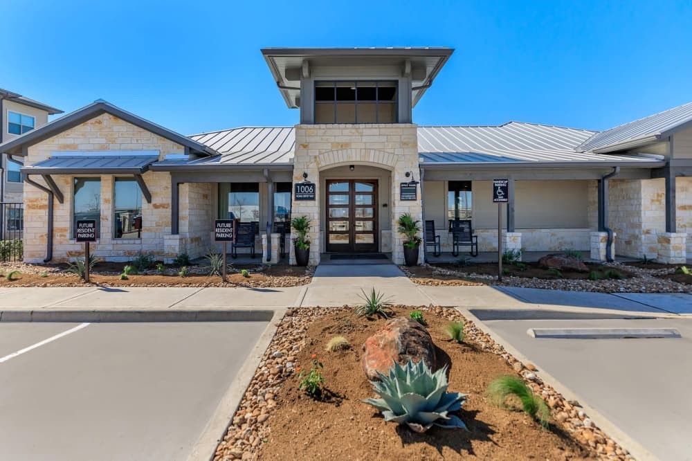 A look inside this award-winning apartment complex—events, amenities and great neighbors