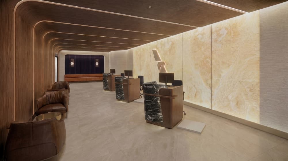 American to open new check-in experience, 2 Admirals Club lounges