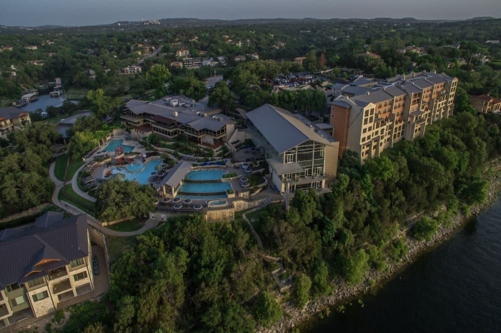 Lakeway approves over $2M in grants to Lakeway Marina and Trestle Studio