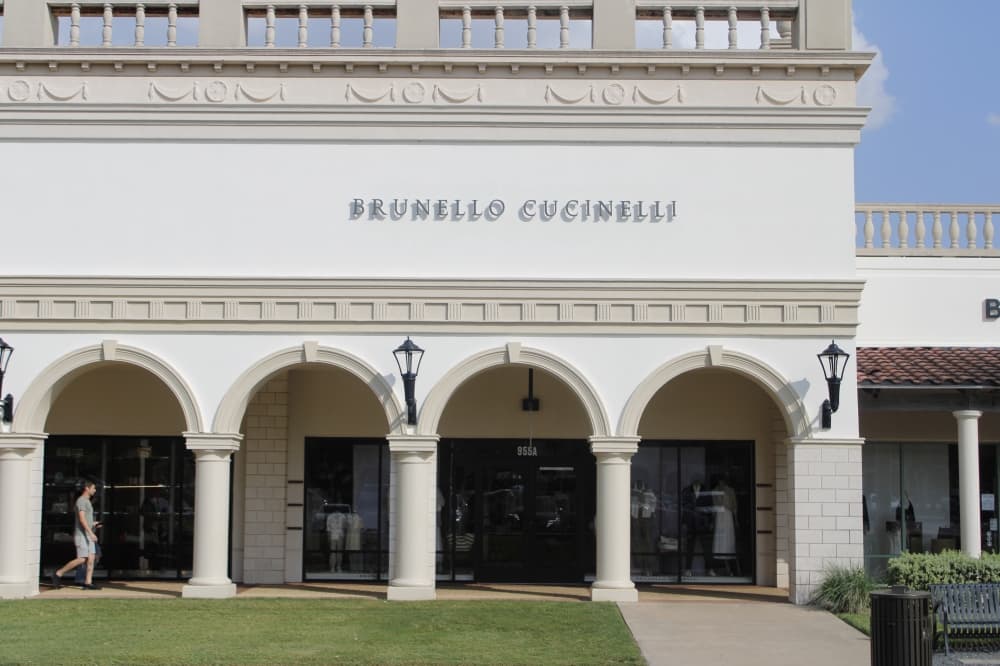 Luxury Italian apparel brand opens doors in San Marcos outlets
