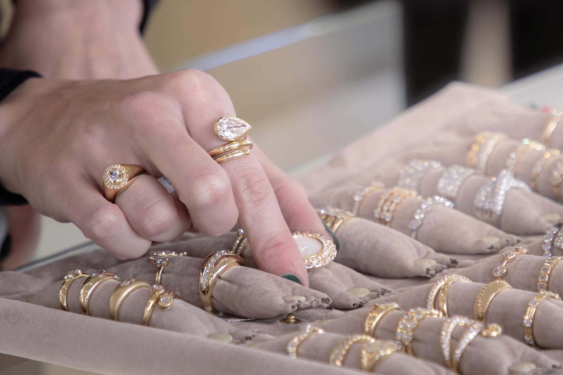 Jewelry, pizza: Check out 4 business updates in Allen