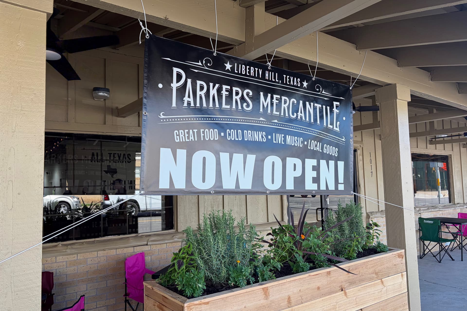 Parker’s Mercantile offers live music, groceries in downtown Liberty Hill