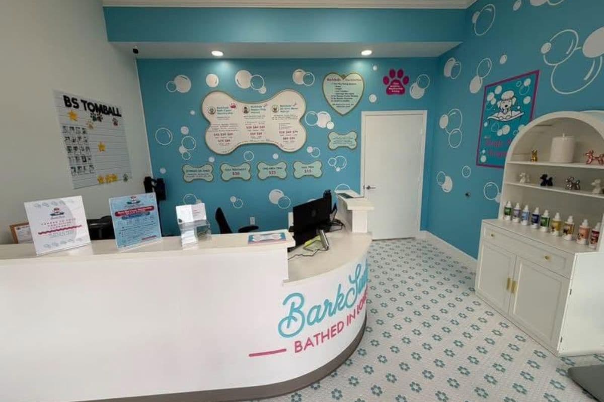 BarkSuds now open in Tomball