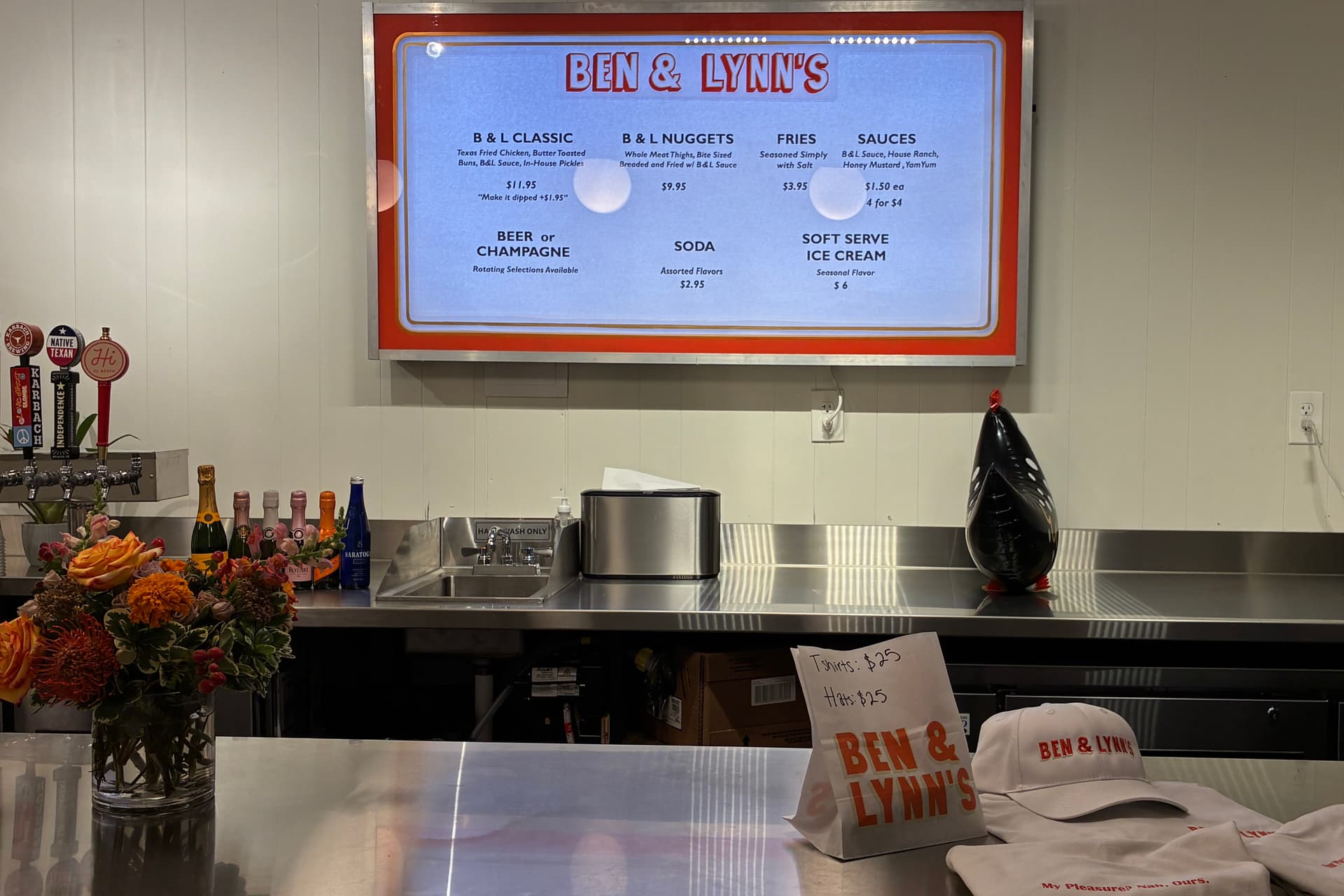YouTuber opens Ben & Lynn's in East Austin