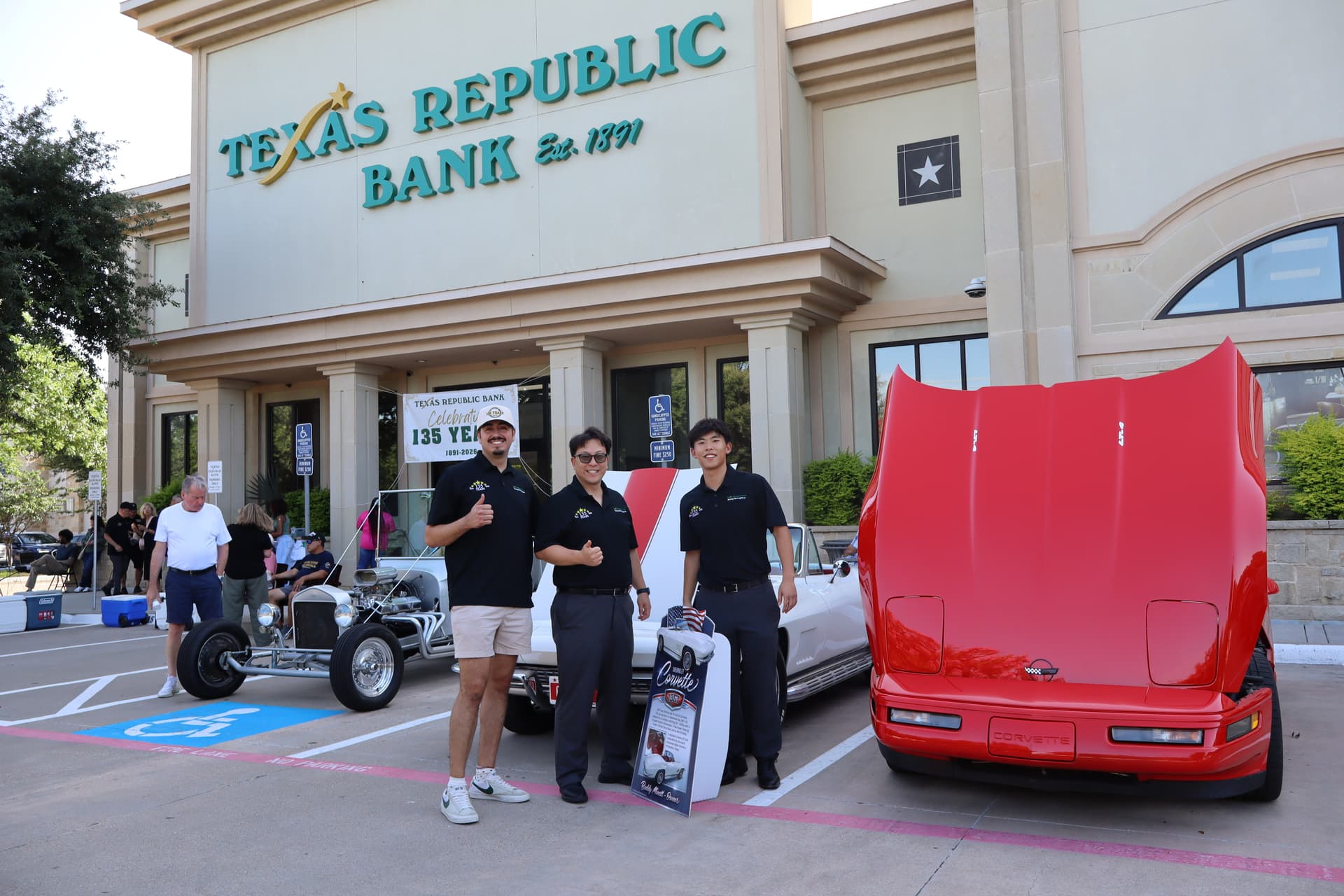 Texas Republic Bank marks 135 years with multi-city celebrations, 250-plus volunteer hours