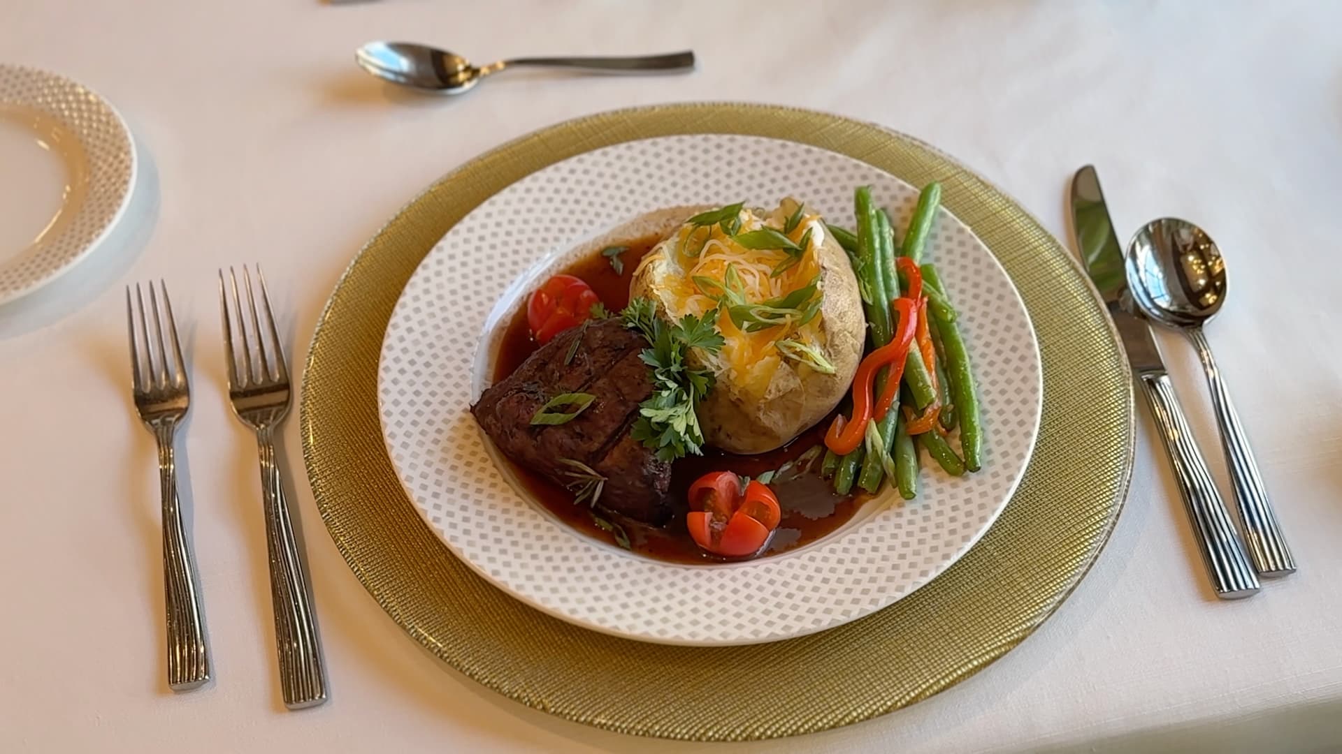 Georgetown chef brings Michelin-level dining to senior living, memory care