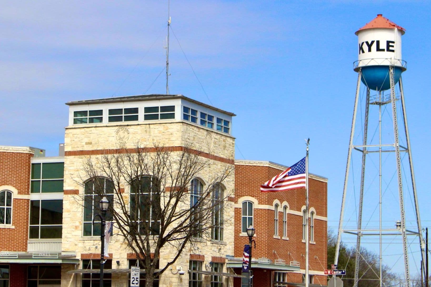 Kyle council approves budget addressing $14.2 deficit, maintaining Flock contracts