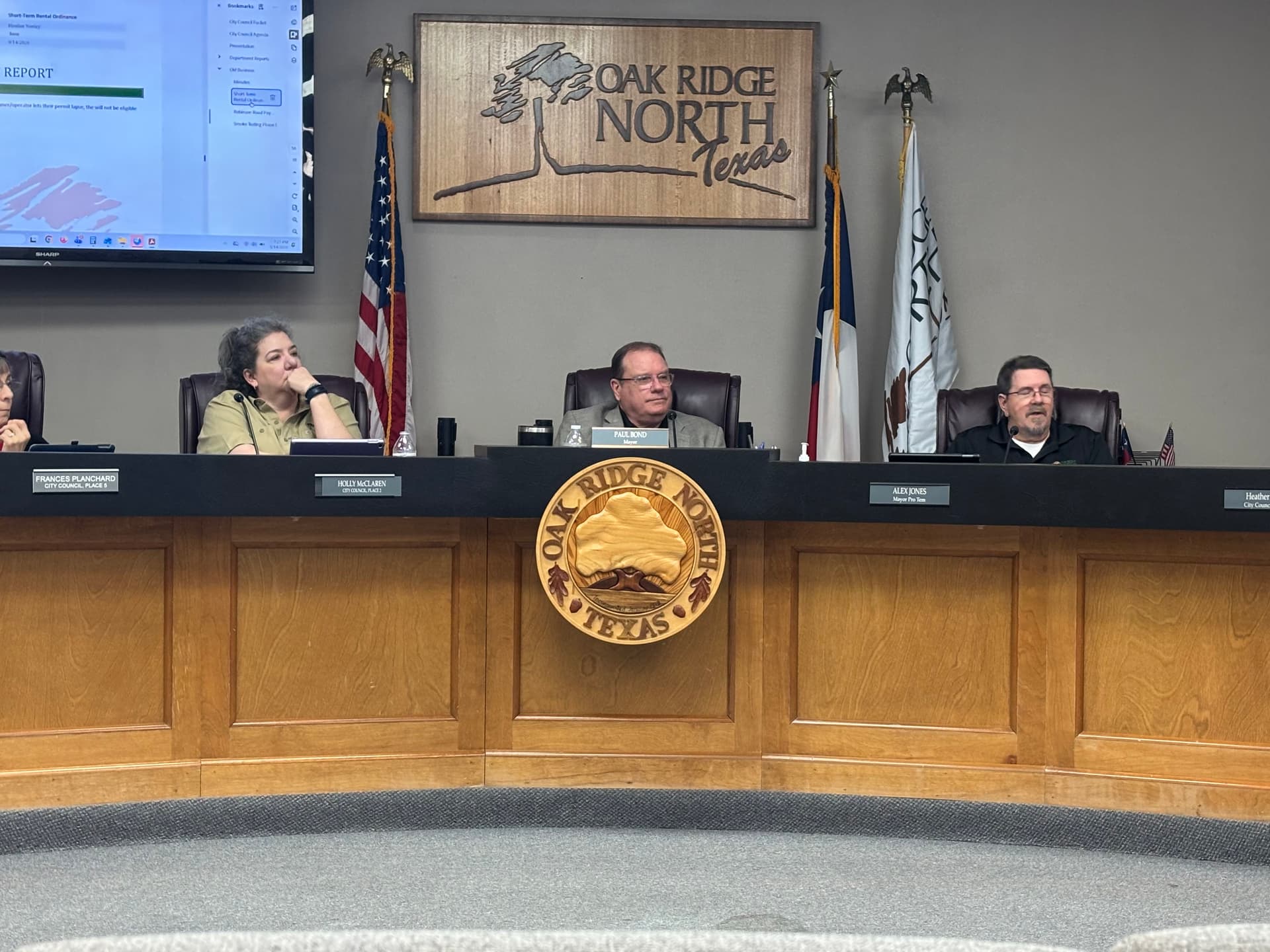 Oak Ridge North City Council approves updated regulation on short-term rentals