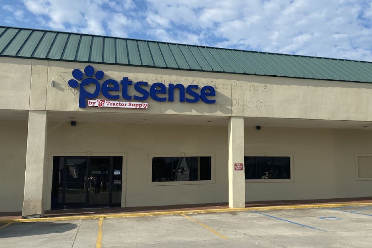 Petsense by Tractor Supply closing down Magnolia location