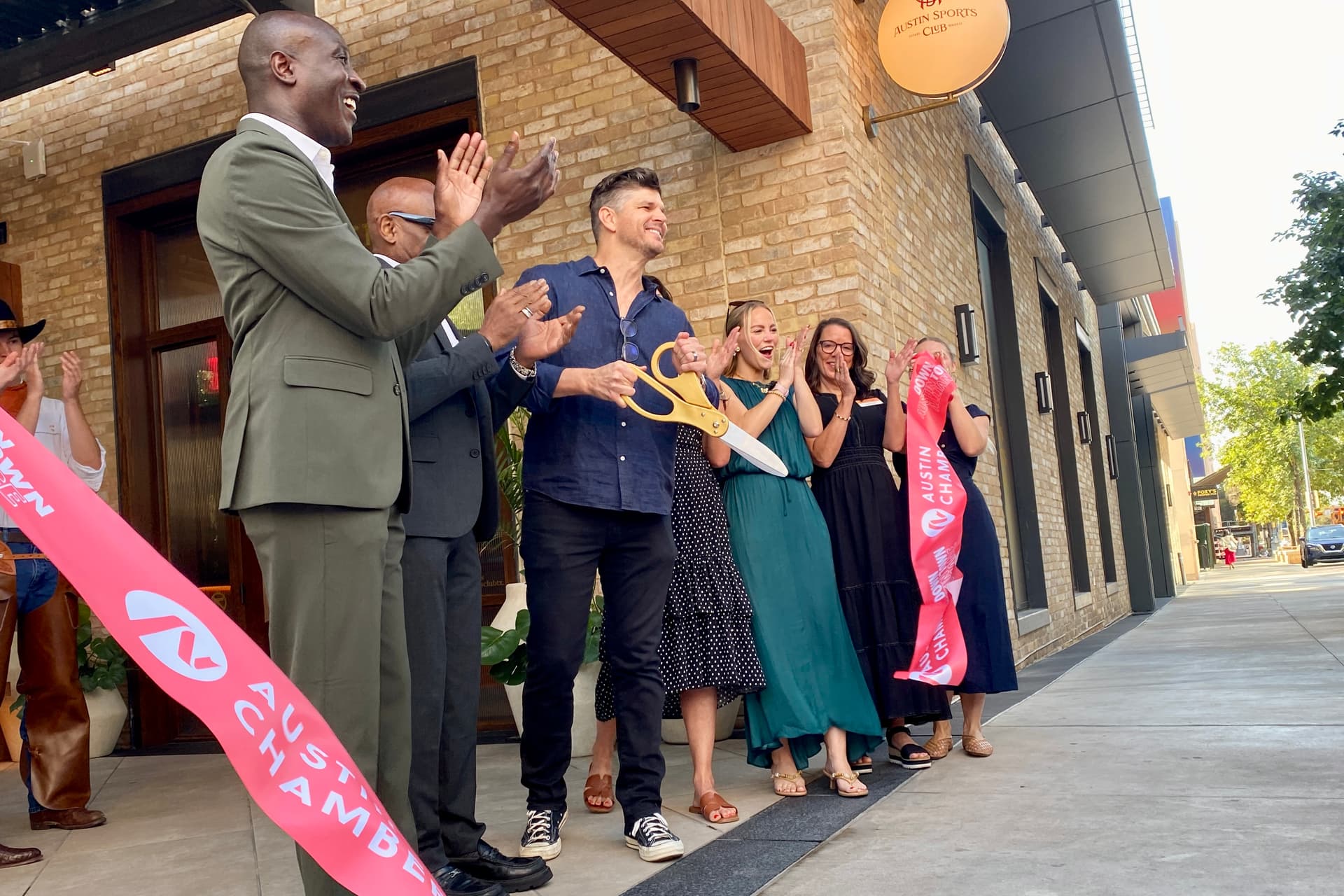 Austin Sports Club celebrates downtown debut