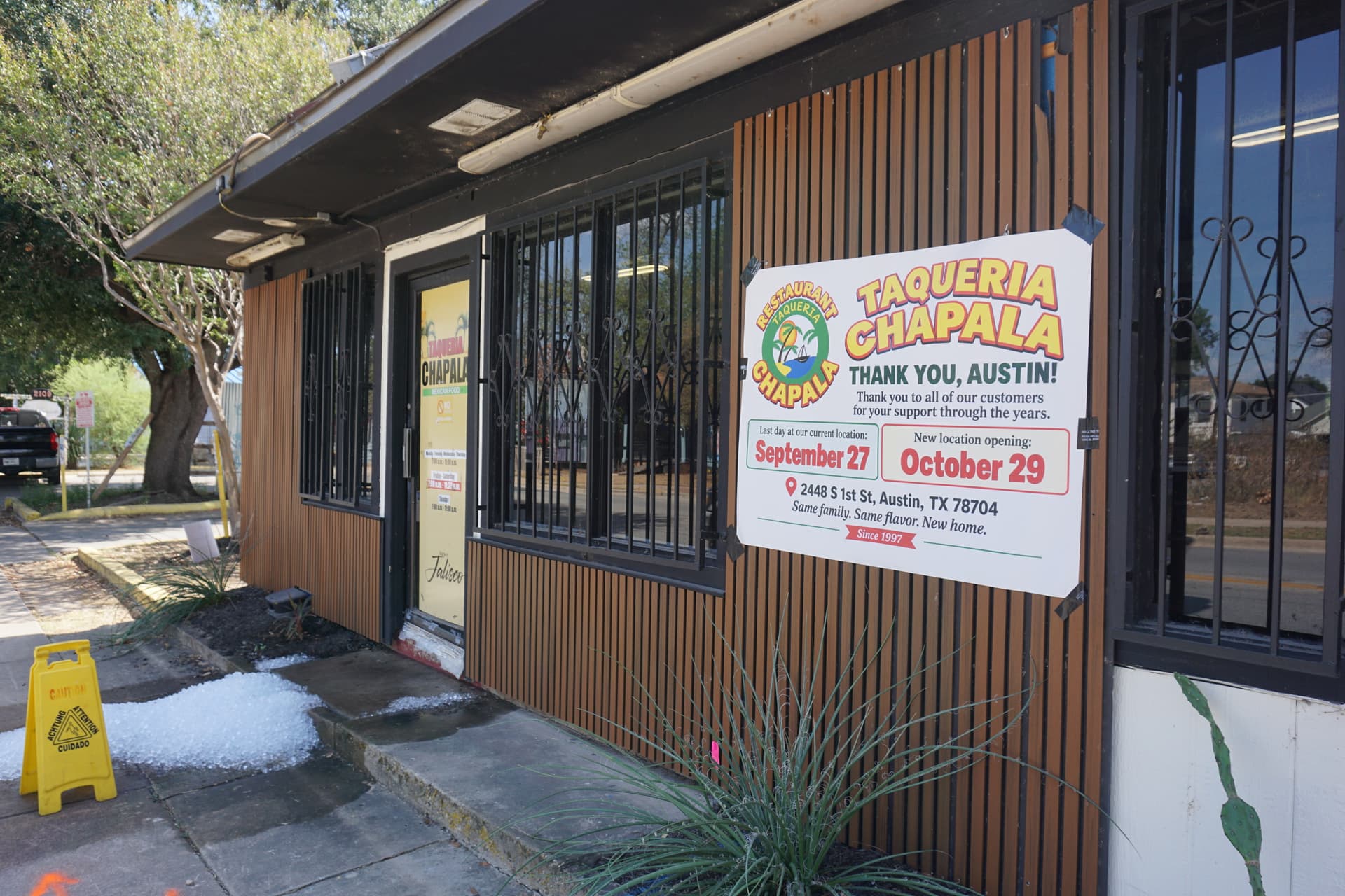 Taqueria Chapala closes on East Cesar Chavez, to reopen on South First