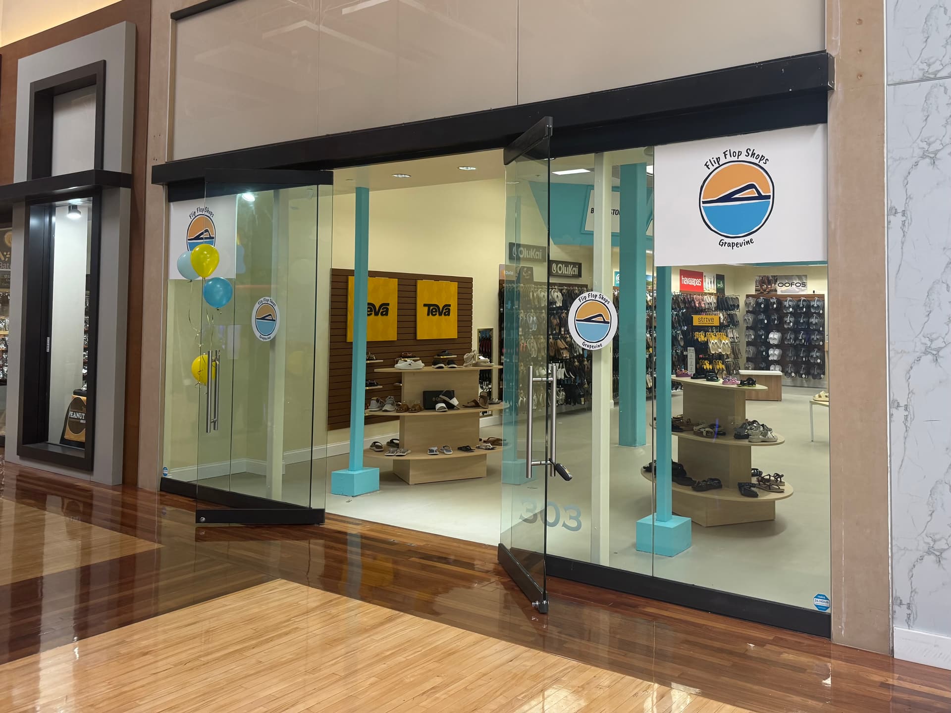 Flip Flop Shops brings beach-lifestyle to Grapevine Mills