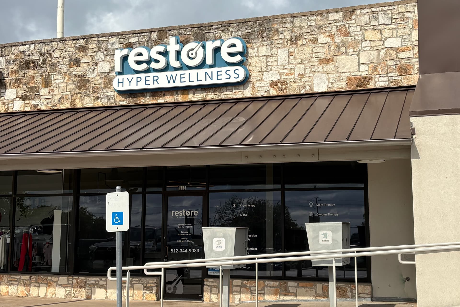 Restore Hyper Wellness in Westlake and Bee Cave celebrate anniversaries
