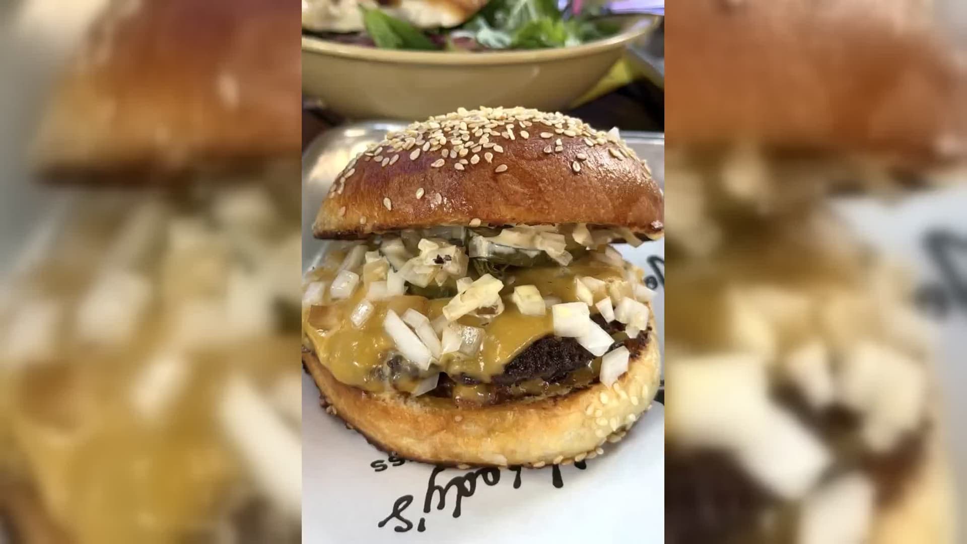 New eatery Nobody's Business opens in downtown Austin's Lavaca Street Bar