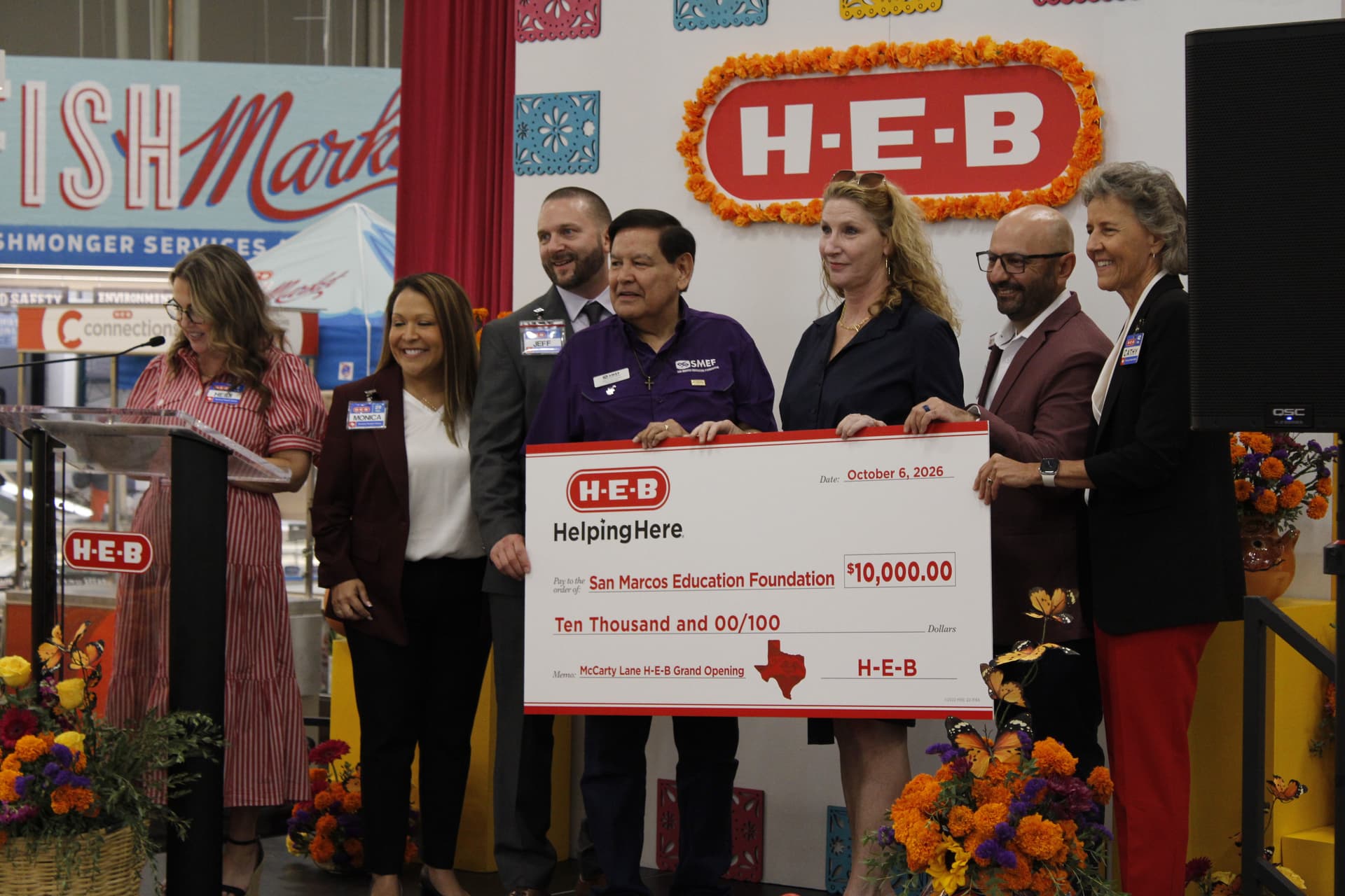 H-E-B celebrates opening of 3rd San Marcos location