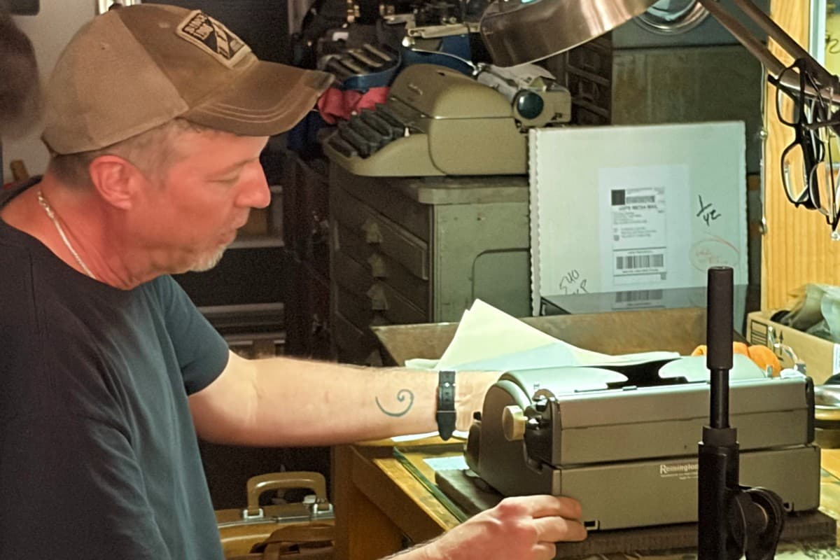 Keller-based Typewriter Justice keeps vintage machines alive