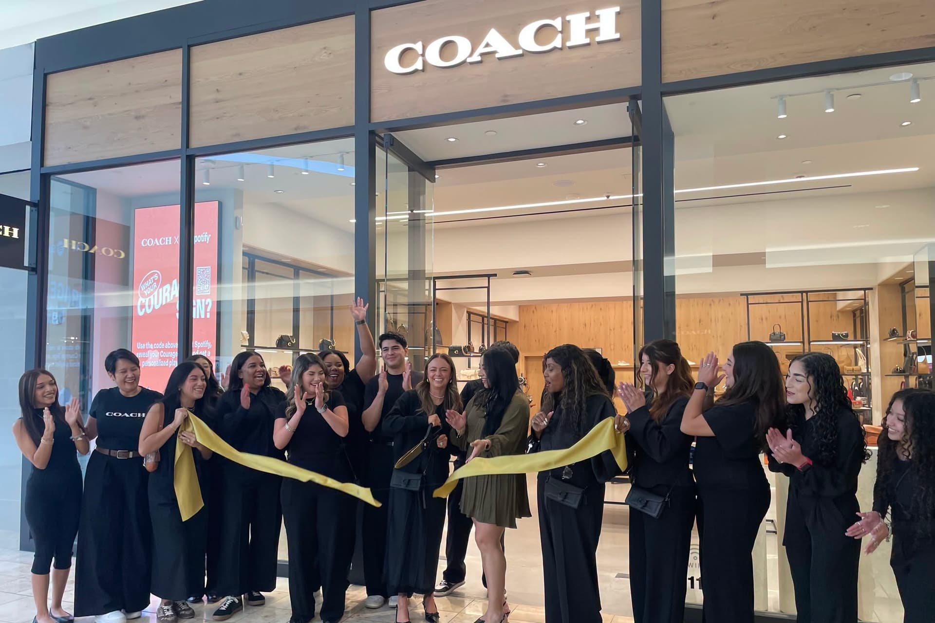 Coach opens location in Baybrook Mall