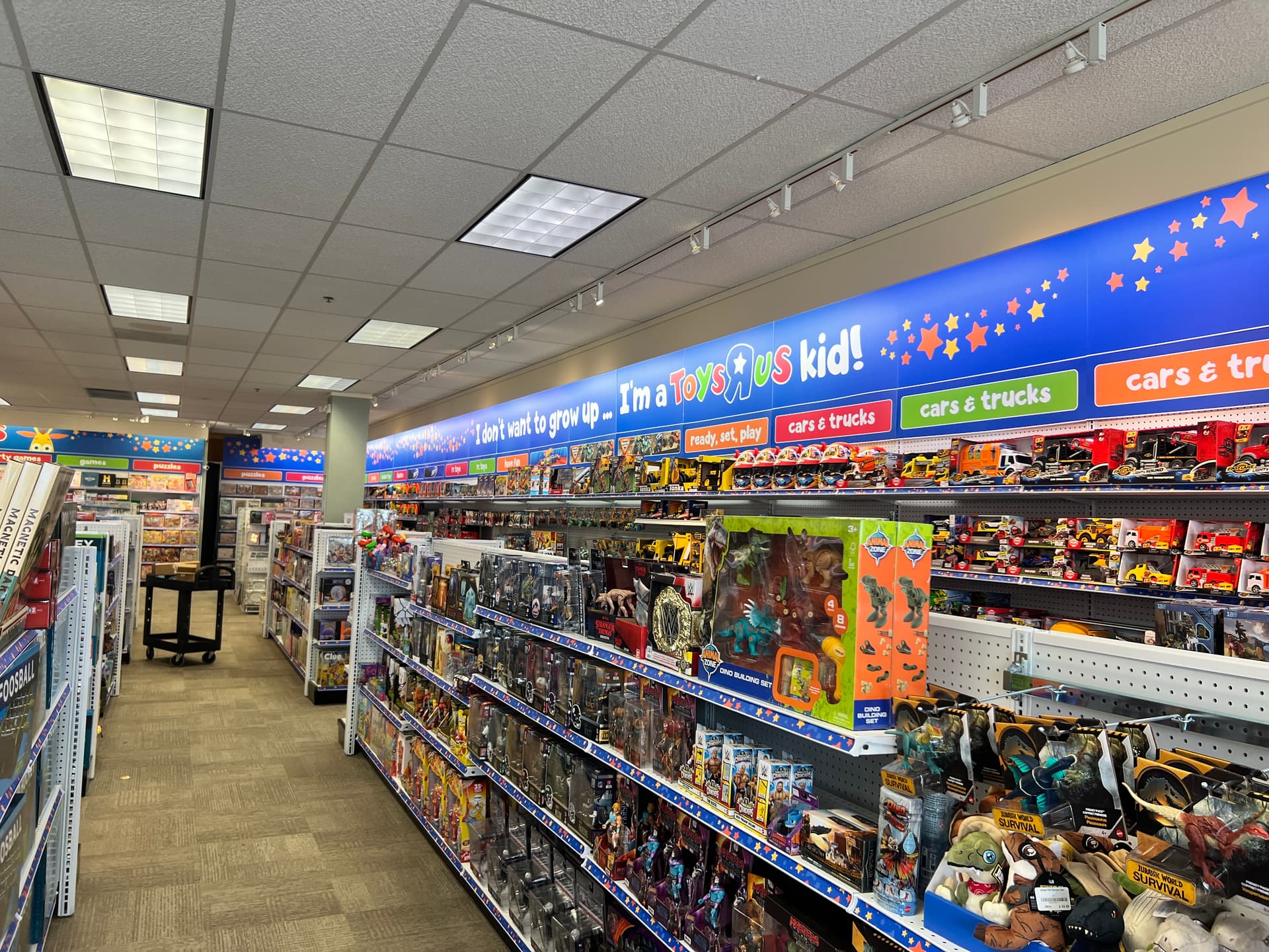 Toys R Us now offering games, toys, more at Allen Premium Outlets