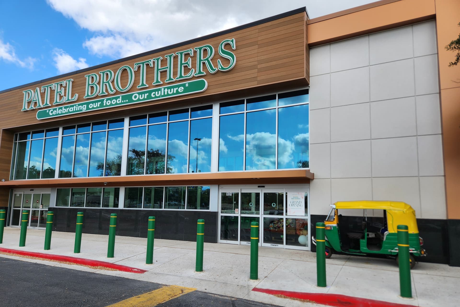 Patel Brothers grocery store now open in Cedar Park