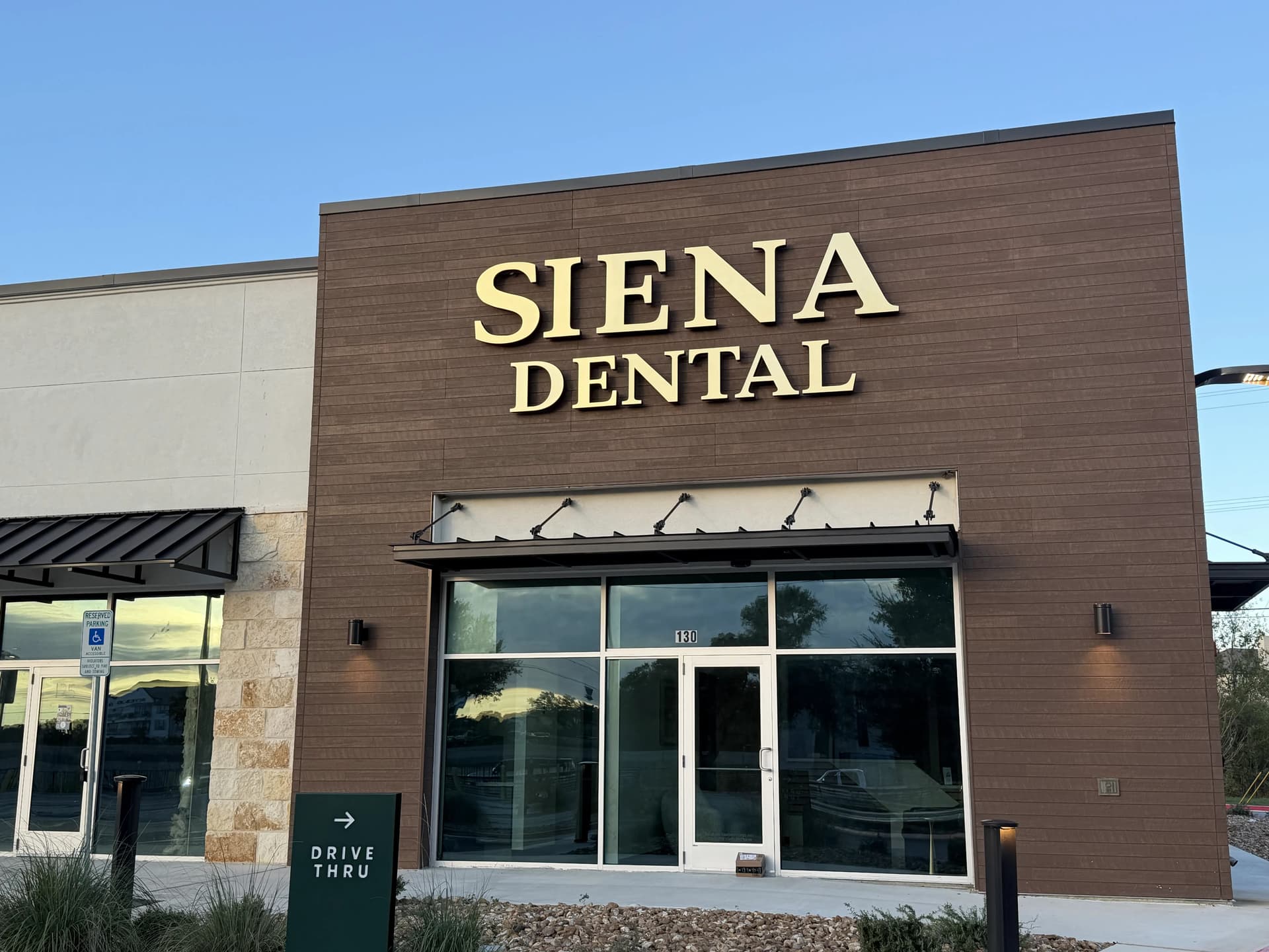 Siena Dental now open in Leander's Sage Plaza along US 183