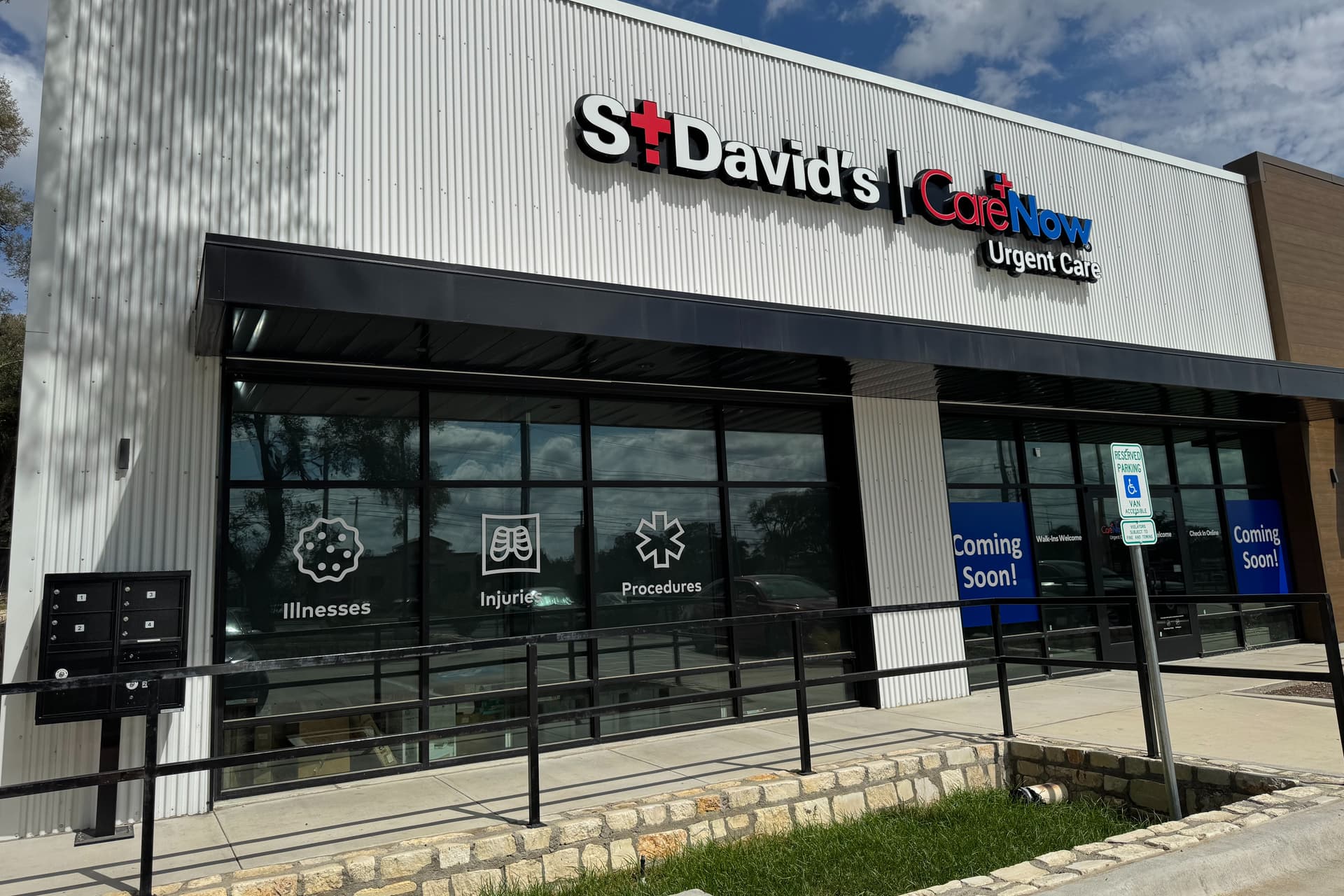 CareNow Urgent Care to open new clinic near Southpark Meadows