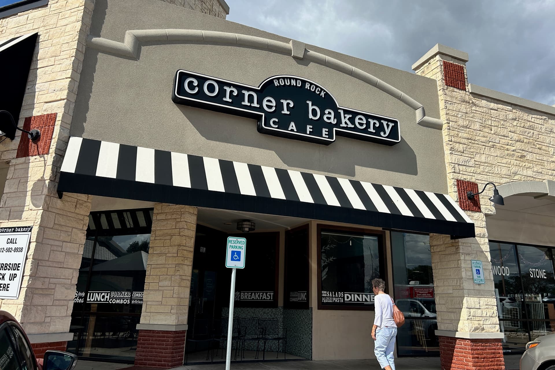 Corner Bakery Cafe closes in Round Rock