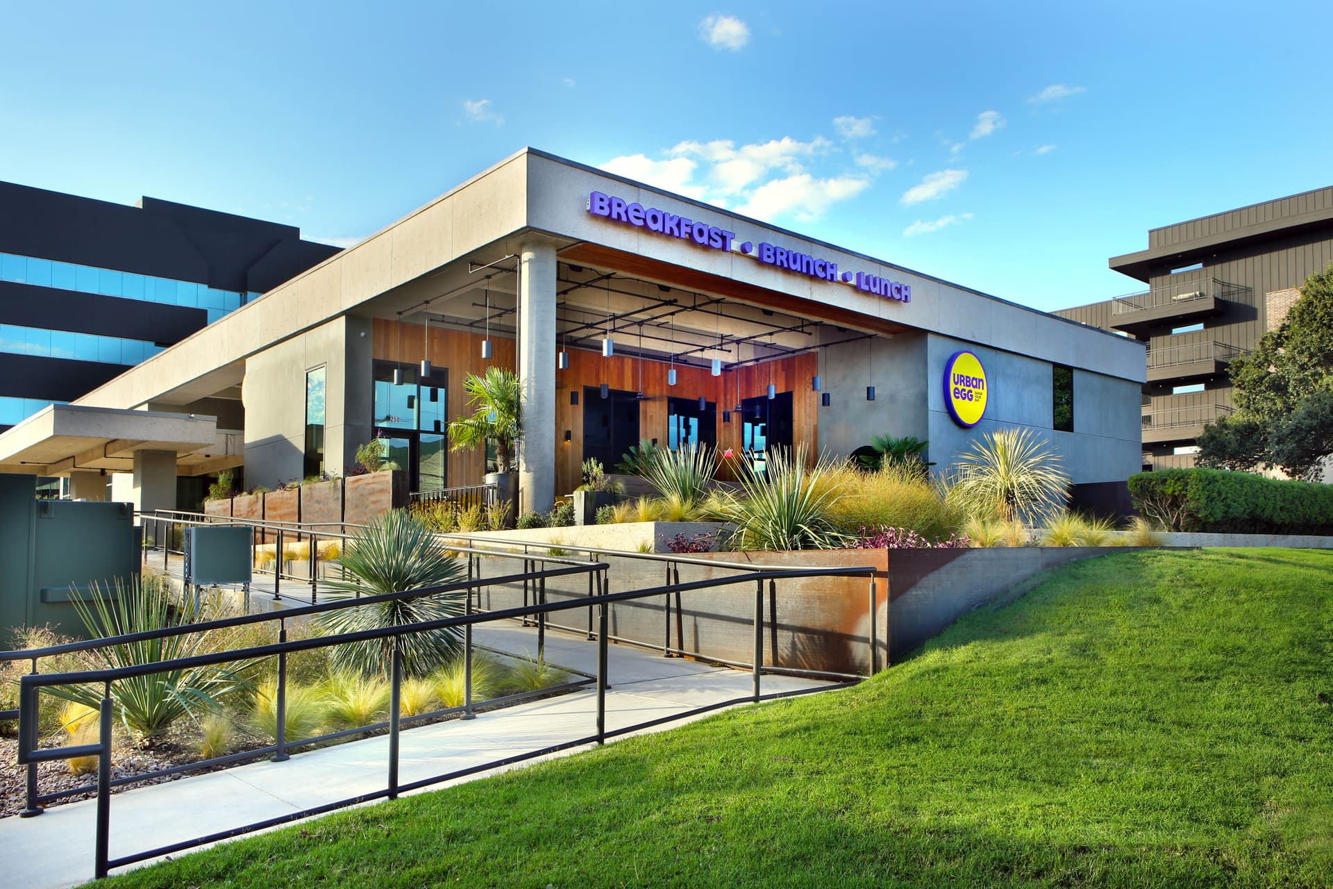 Breakfast and Birds Barbershop: 15 Northwest Austin business updates for October